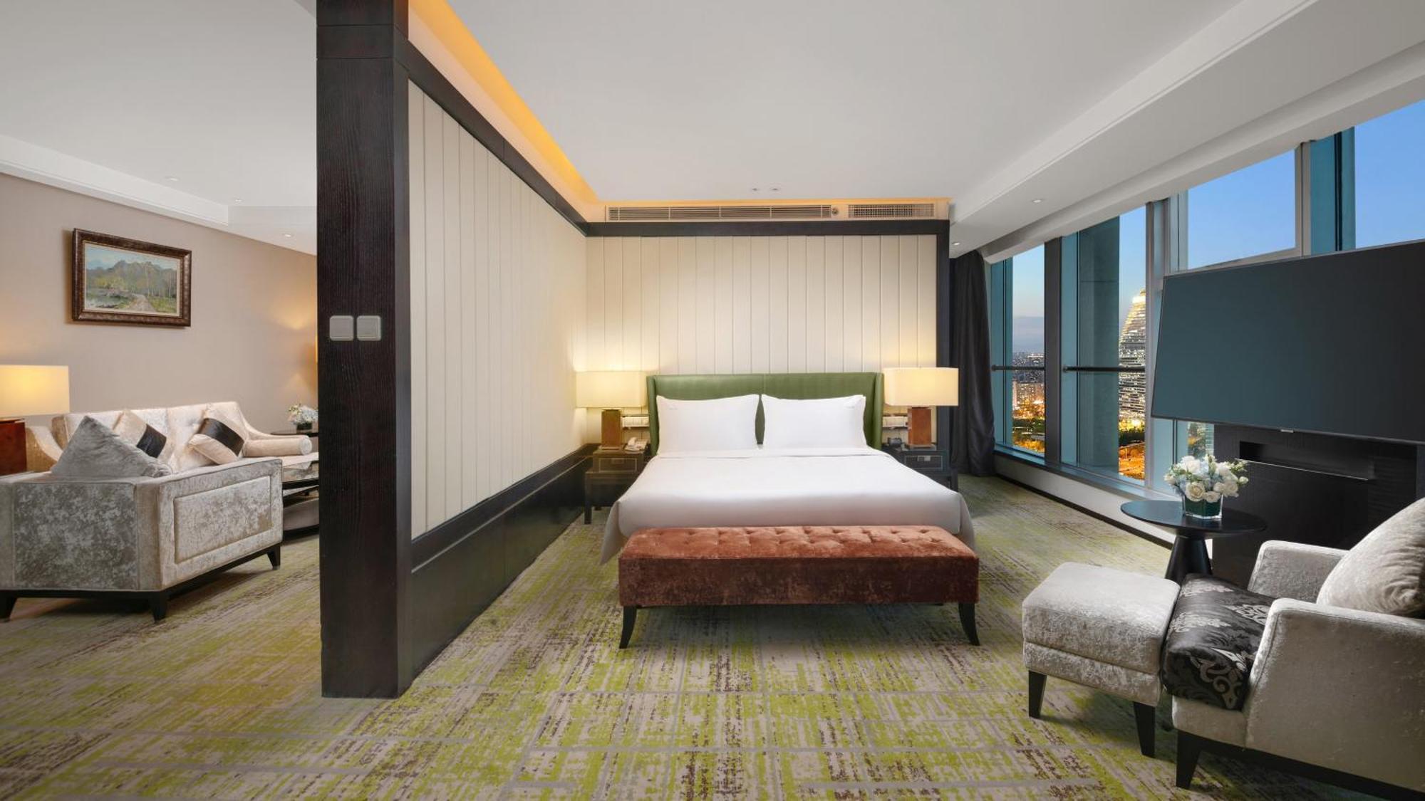 Holiday Inn Beijing Focus Square By Ihg Екстериор снимка