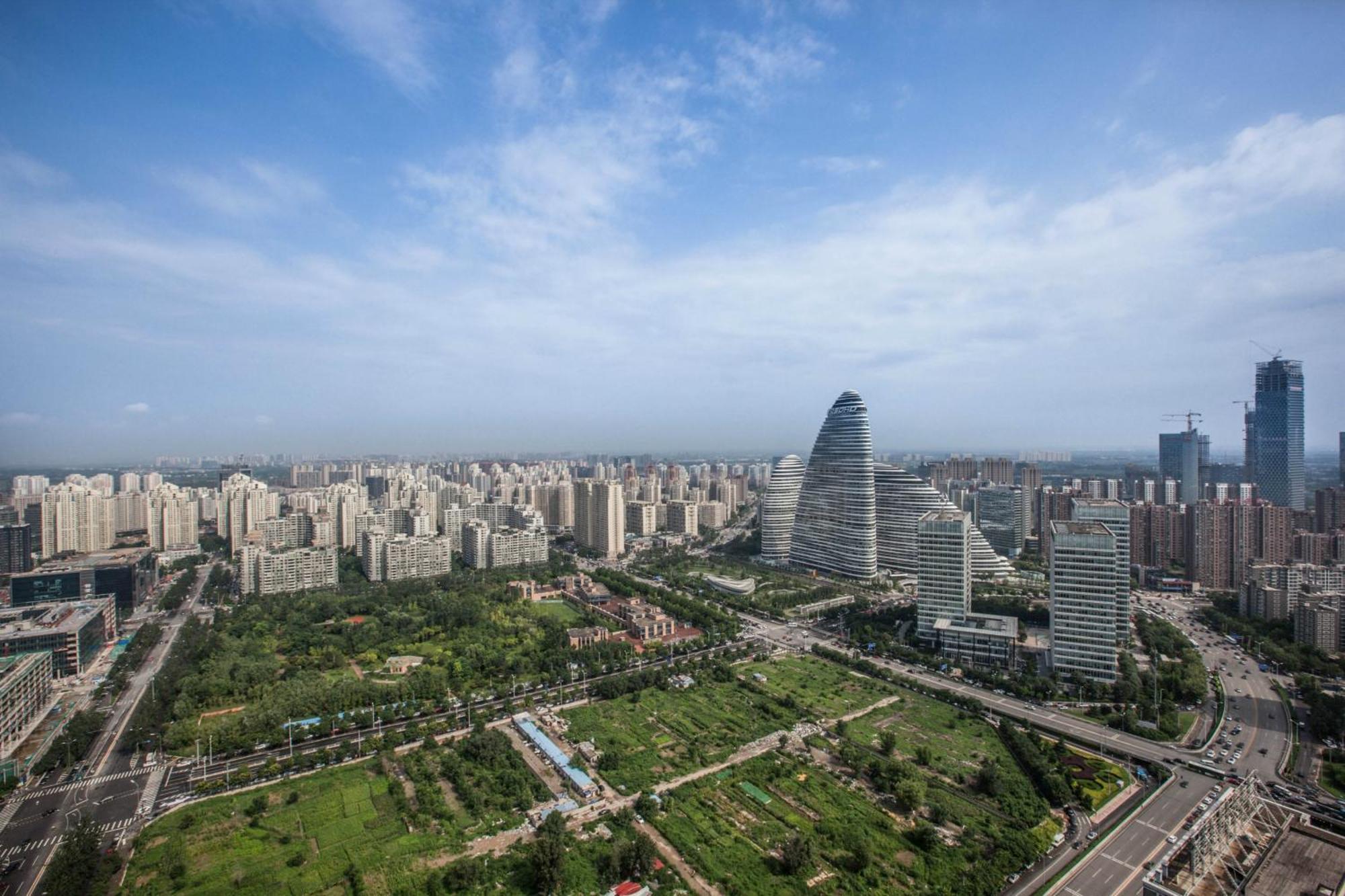 Holiday Inn Beijing Focus Square By Ihg Екстериор снимка